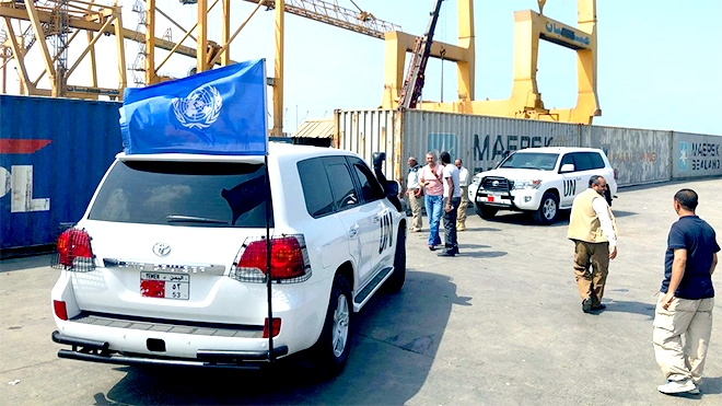 الحكومة: بعثة الأمم المتحدة في الحديدة تحولت إلى غطاء للحوثيين